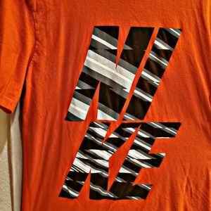 Nike Tee shirt
